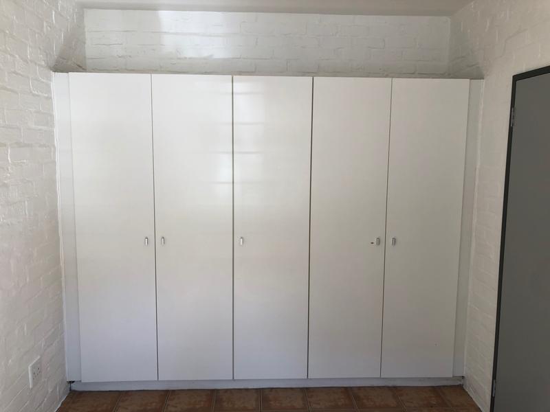 2 Bedroom Property for Sale in Brooklyn Western Cape